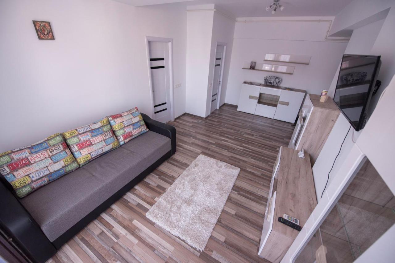 Labirint Apartament 콘스탄차 외부 사진